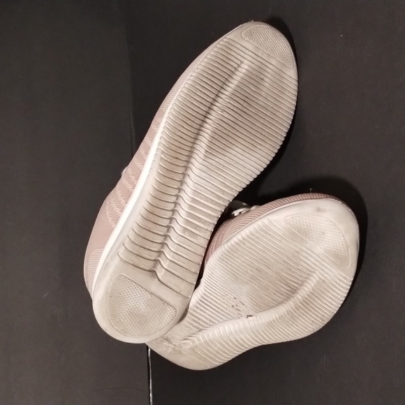 JustFab Weekend Chill Shoes blush pink Sz 8 Excellent condition - Picture 9 of 11